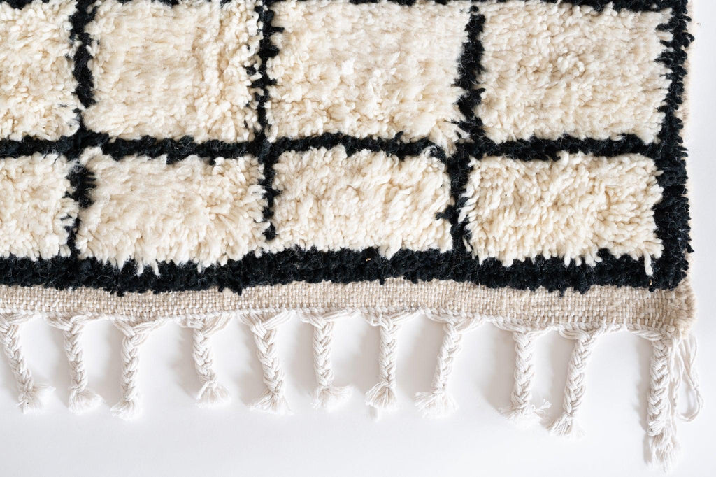 IMPALA (Black) - Inez